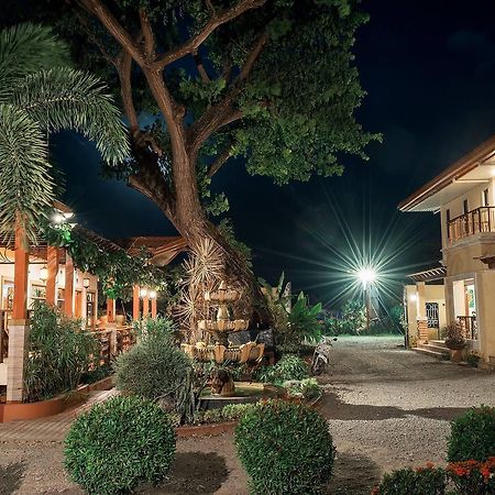 Maruyog'S Ridge Convention Center Hotel Quezon City Bagian luar foto