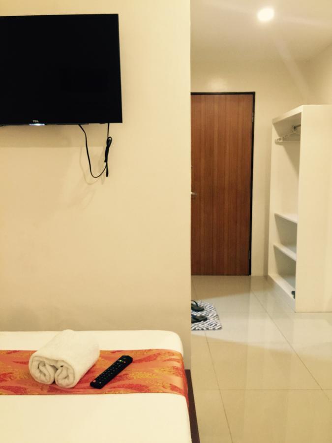 Maruyog'S Ridge Convention Center Hotel Quezon City Bagian luar foto