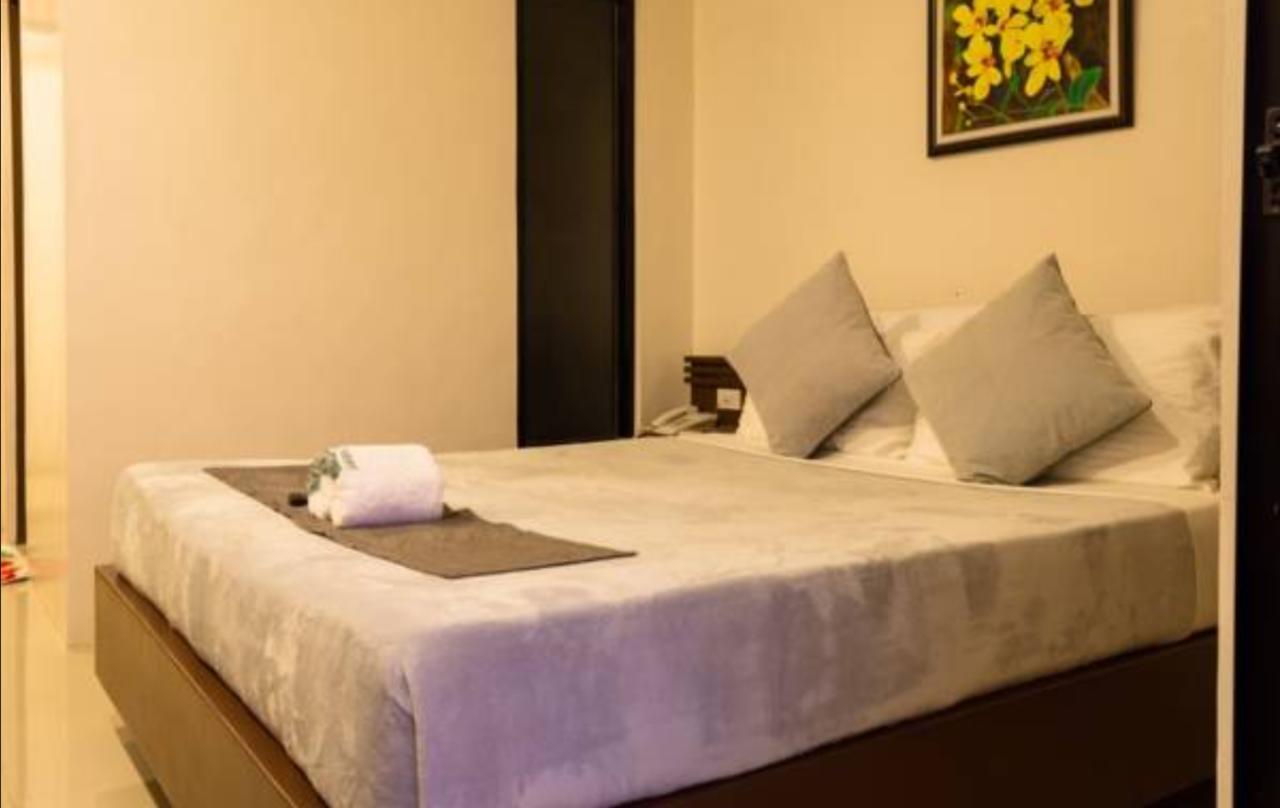 Maruyog'S Ridge Convention Center Hotel Quezon City Bagian luar foto