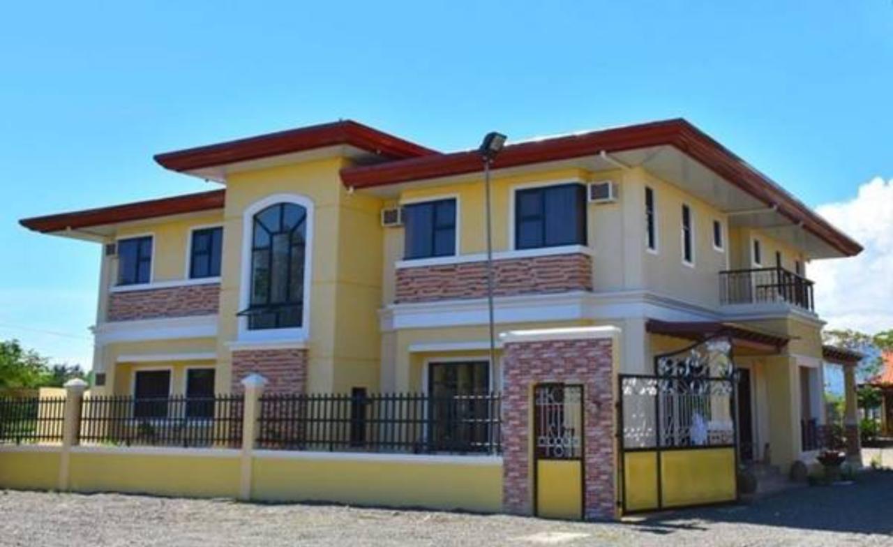 Maruyog'S Ridge Convention Center Hotel Quezon City Bagian luar foto
