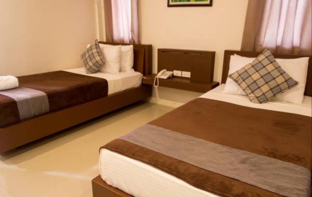 Maruyog'S Ridge Convention Center Hotel Quezon City Bagian luar foto