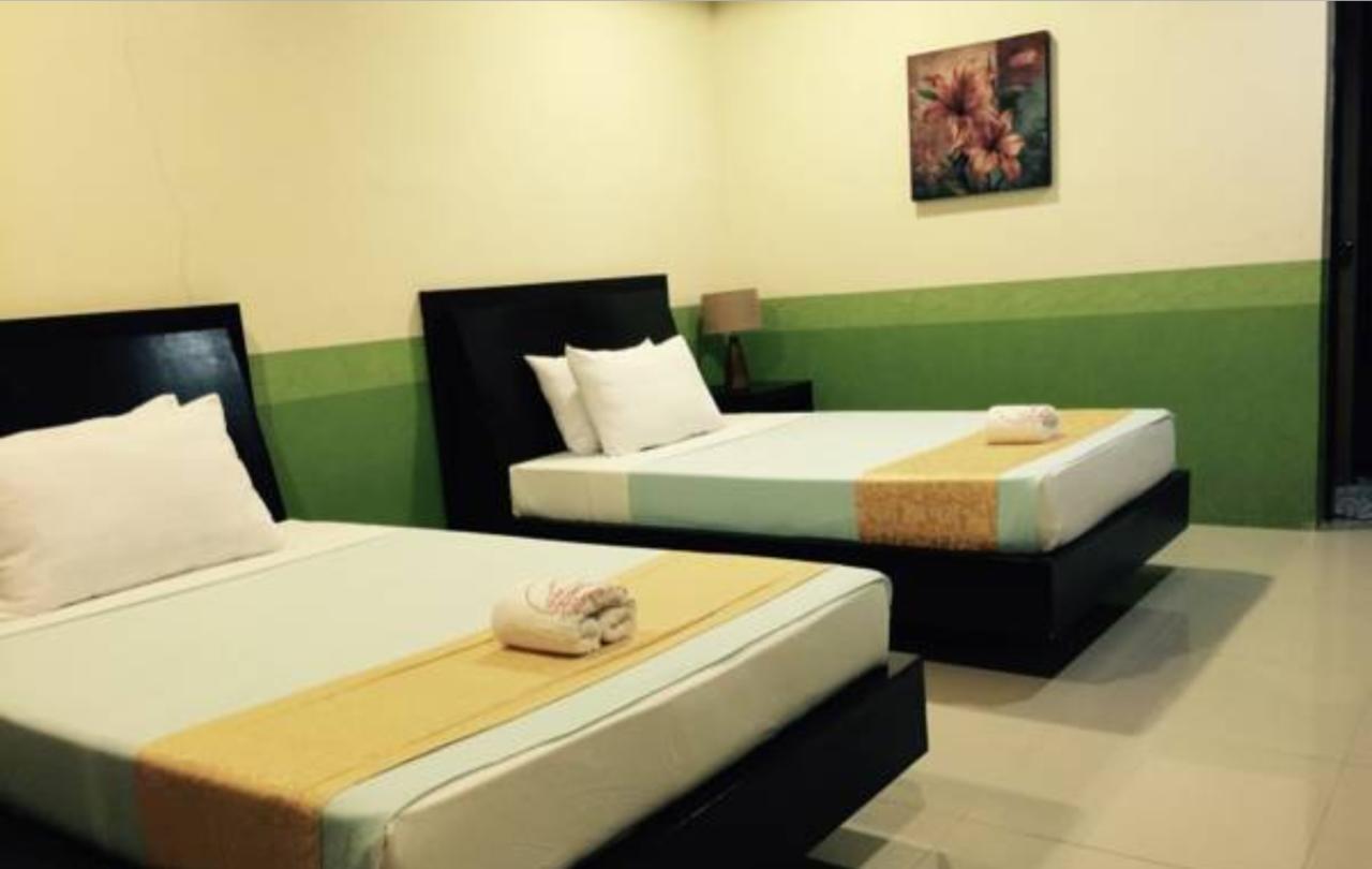 Maruyog'S Ridge Convention Center Hotel Quezon City Bagian luar foto